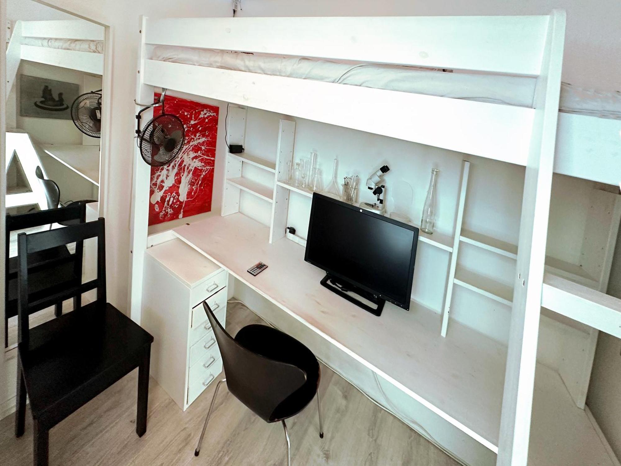 Artistic Kallio Apartment Хельсинки Экстерьер фото