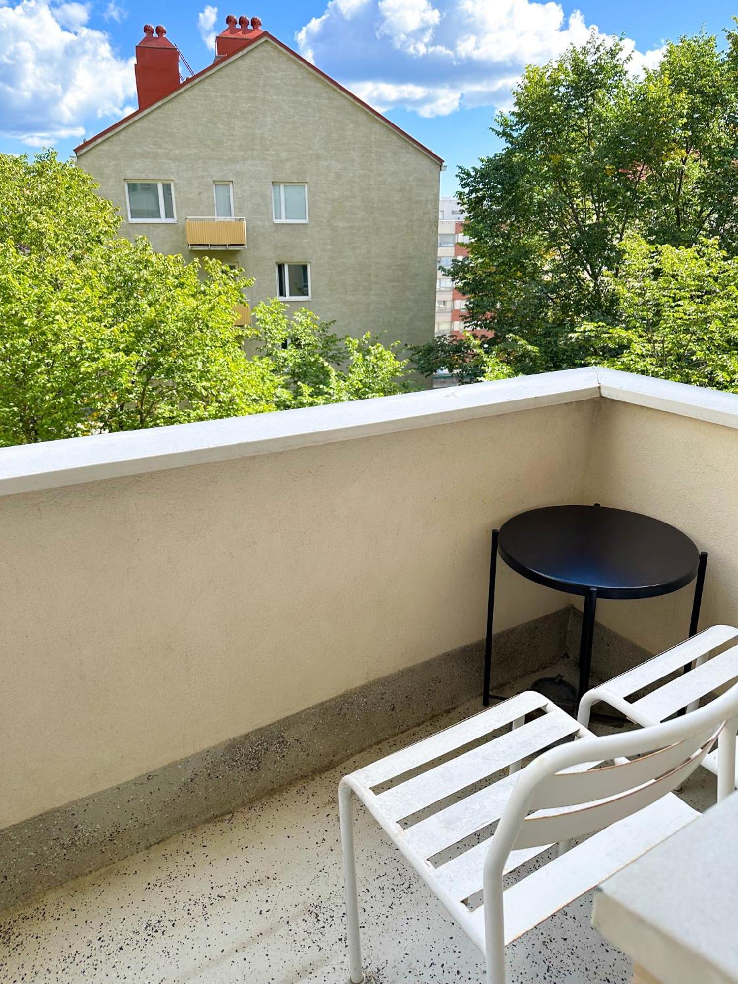 Artistic Kallio Apartment Хельсинки Экстерьер фото