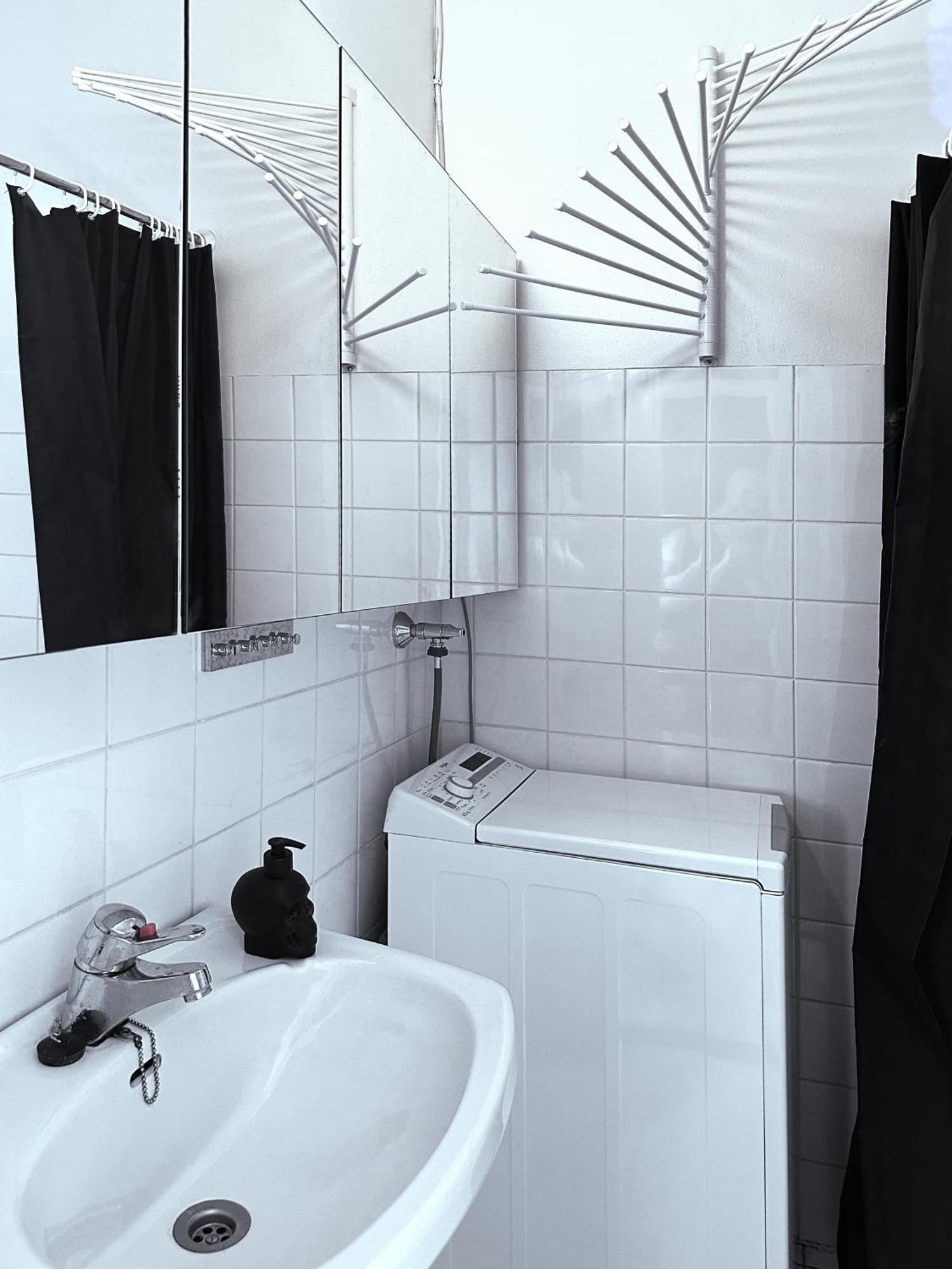 Artistic Kallio Apartment Хельсинки Экстерьер фото