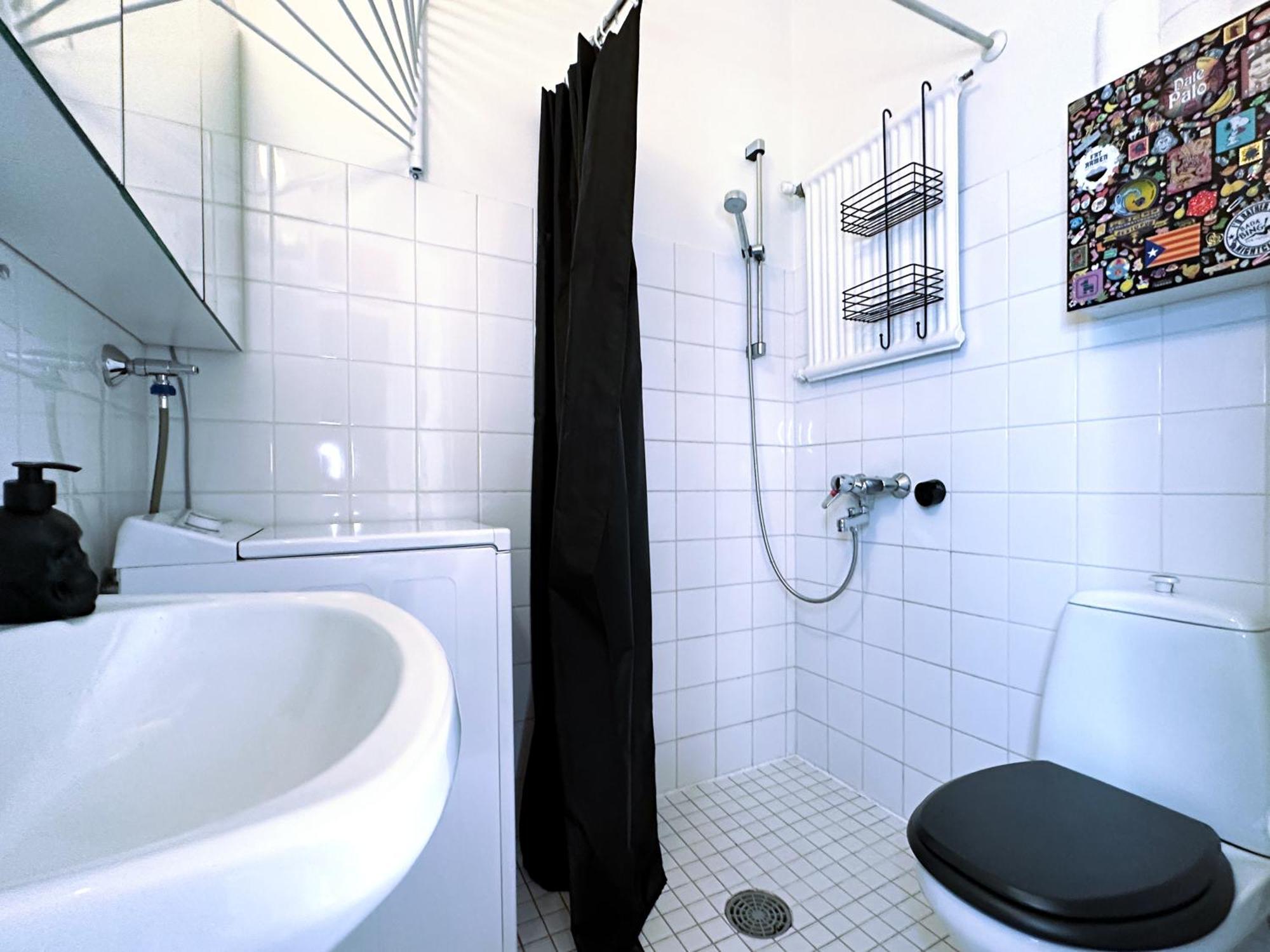 Artistic Kallio Apartment Хельсинки Экстерьер фото